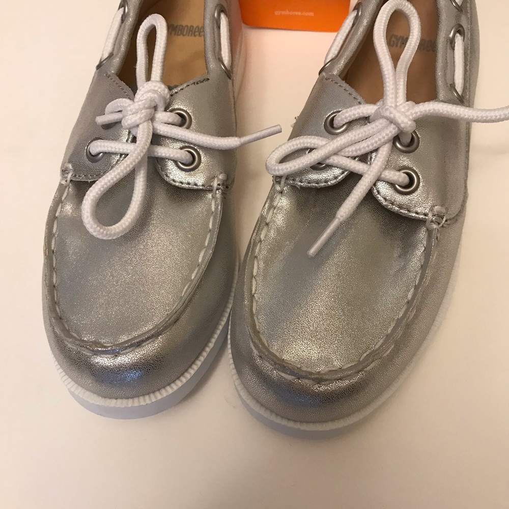 Gymboree silver boat shoes - Picture 4 of 6